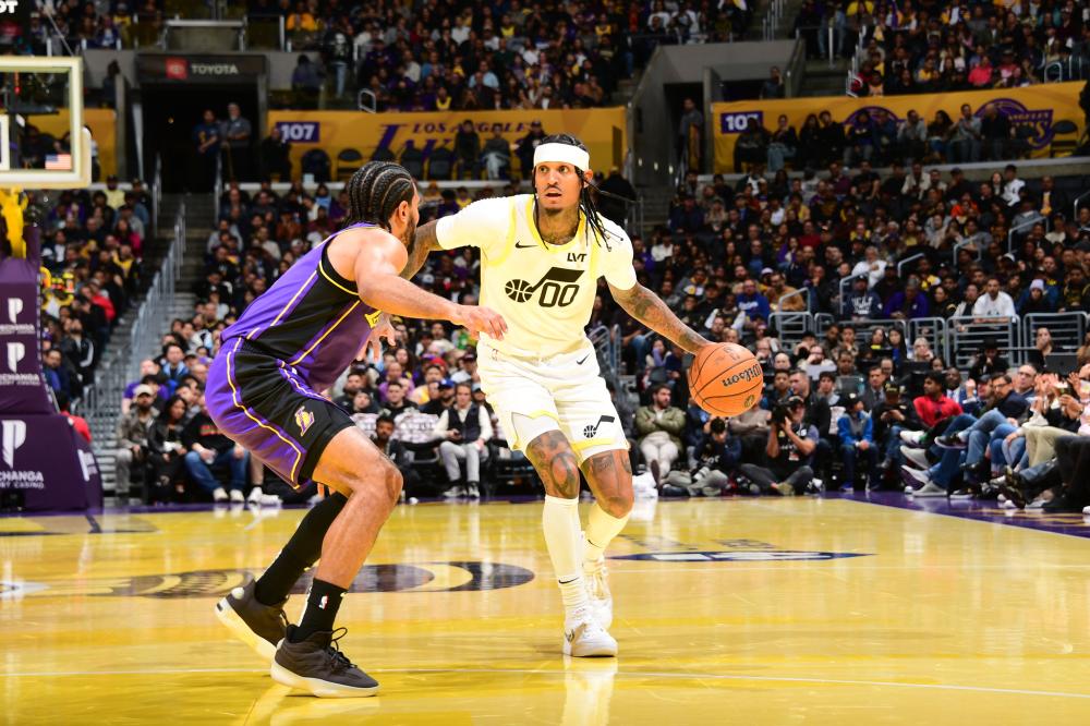 足球攻防 足球攻防