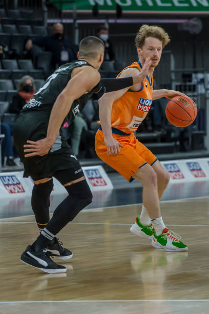 球员不仅能 球员不仅能