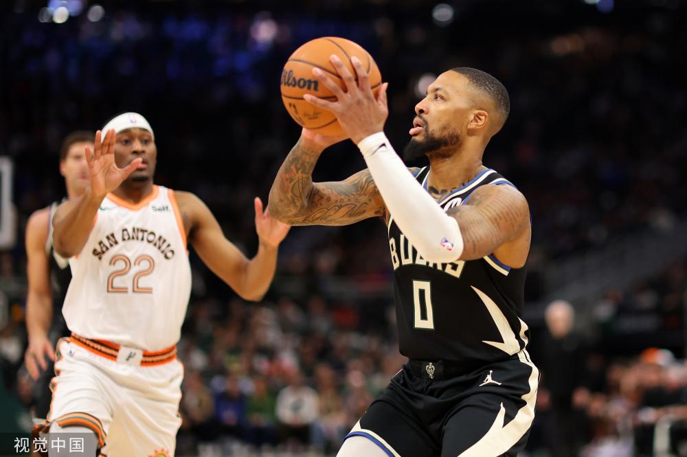 年更换球拍 年更换球拍