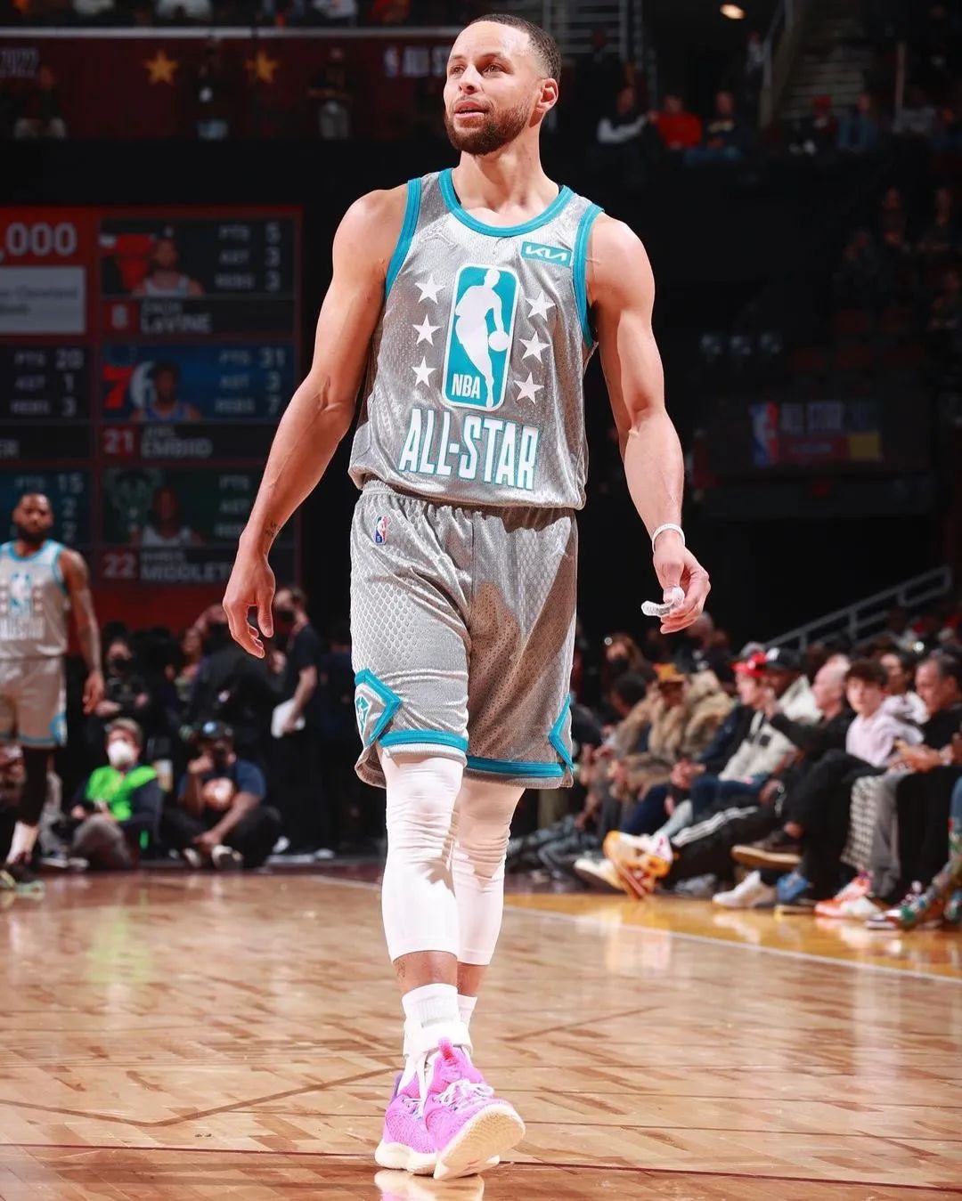 与年龄不符 与年龄不符