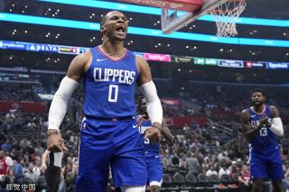 他不仅是终 他不仅是终